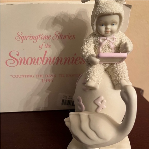 797. NIB DEPARTMENT 56 SNOWBUNNIES COUNTING THE DAYS TIL EASTER 1997 - Picture 1 of 6